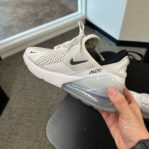 Nike air max 270s